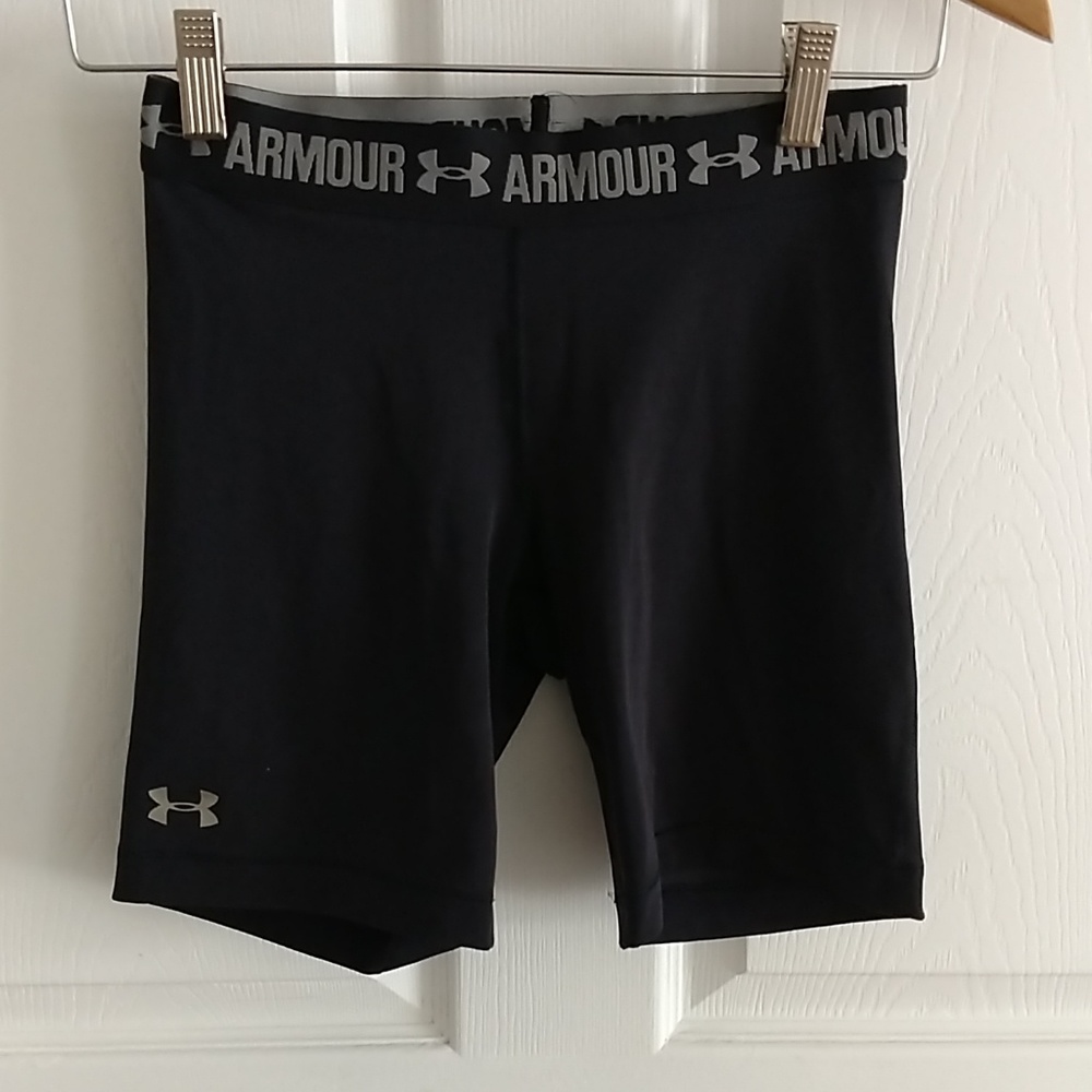 Compression shorts